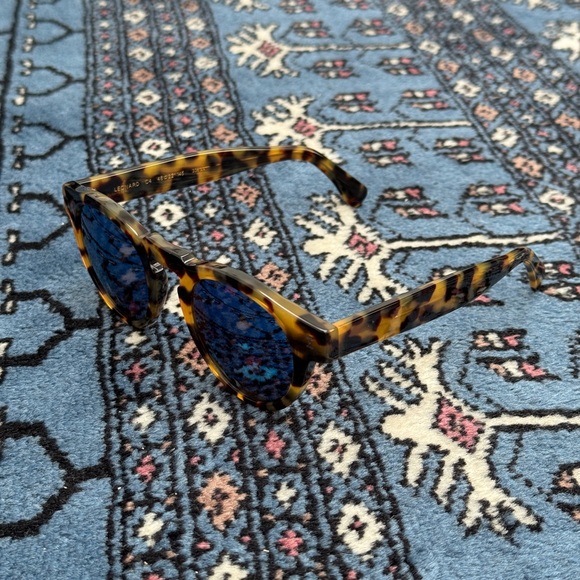 Illesteva Leonard Mirrored Blue Sunglasses - Picture 4 of 11